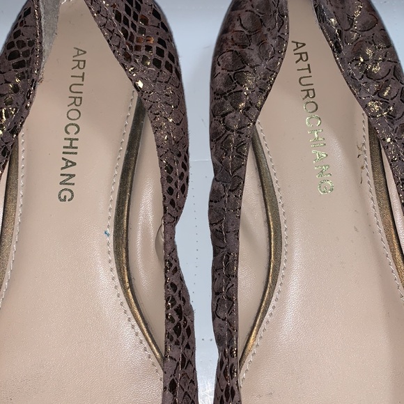 Arturo Chiang Jeweled Peep Toe Flats. - Picture 4 of 9